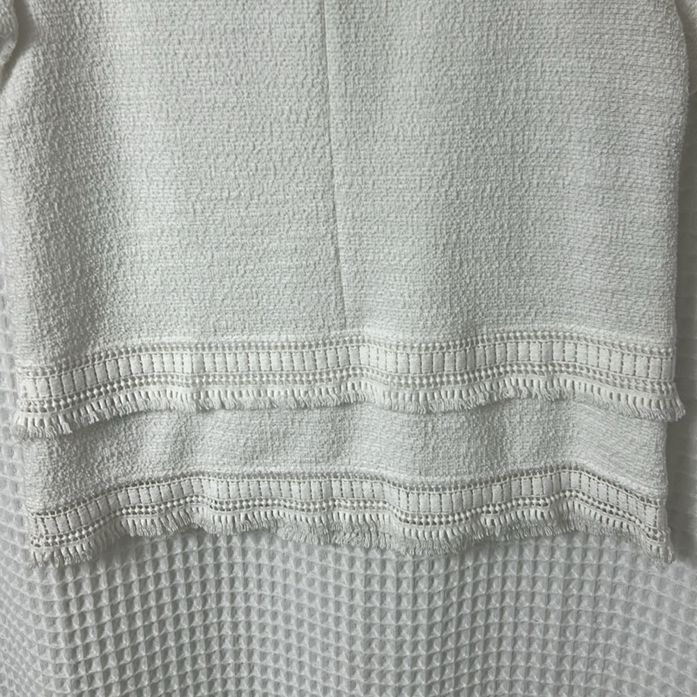 Banana Republic Short Sleeve Boucle Fringed Top - Picture 8 of 9